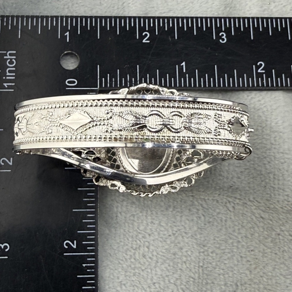 Vintage Whiting & Davis Bangle Bracelet Hematite Silver Tone 6.5 - Picture 4 of 11